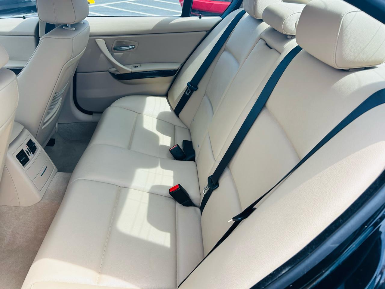 BMW 3-Series 328i 2008