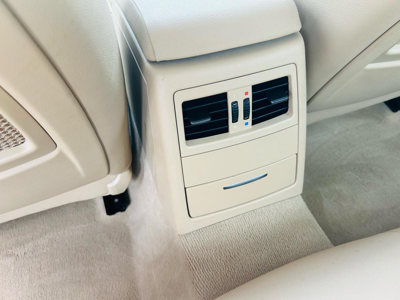 BMW 3-Series 328i 2008