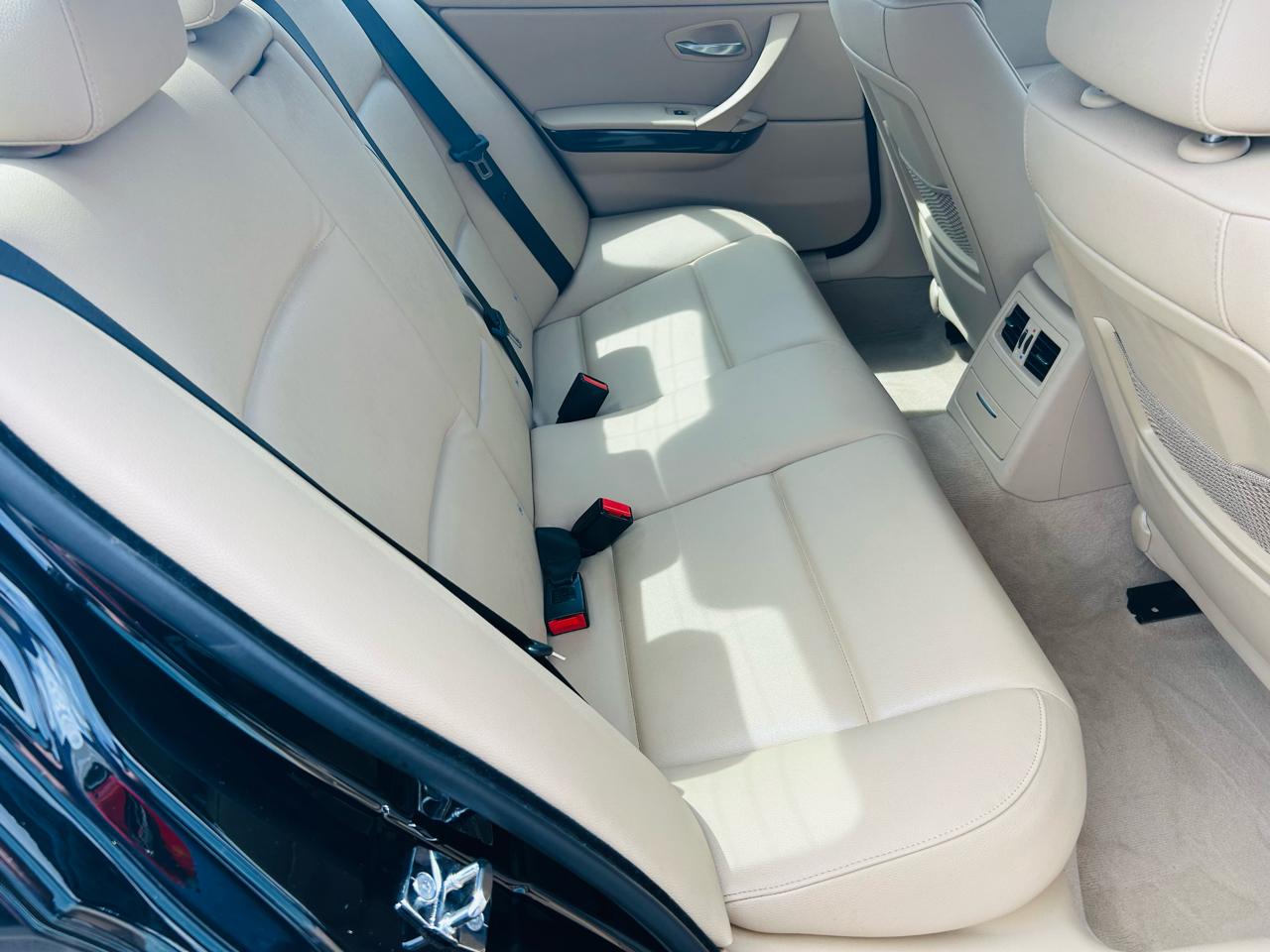 BMW 3-Series 328i 2008