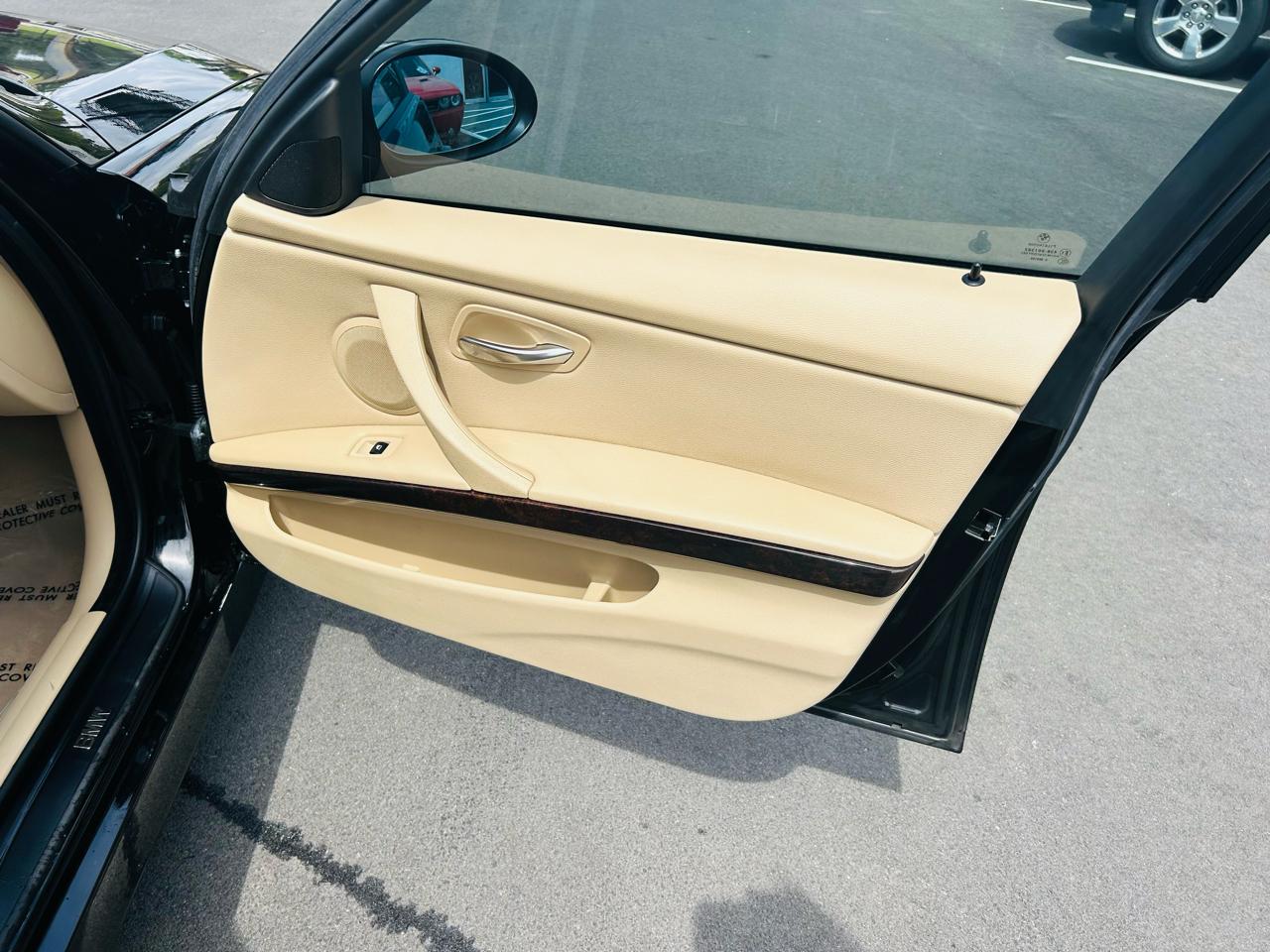 BMW 3-Series 328i 2008