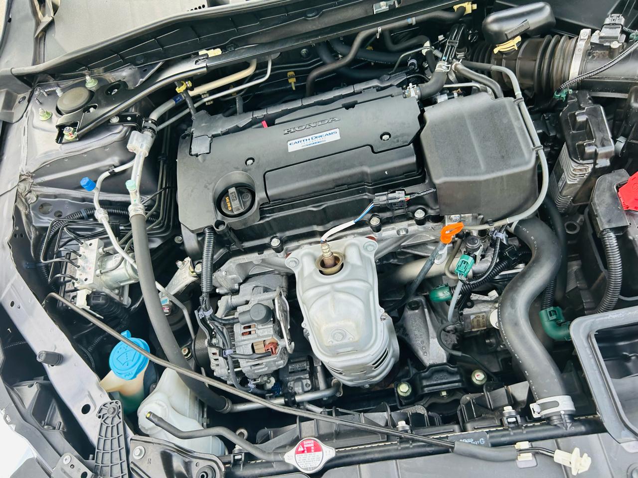 Honda Accord EX-L Sedan CVT 2016