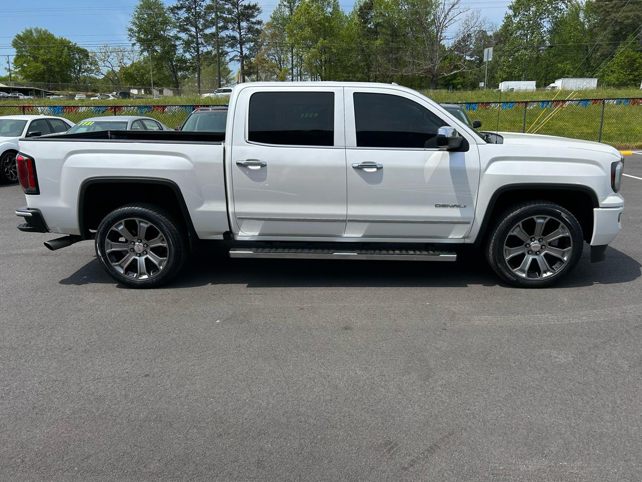 GMC Sierra 1500 Denali Crew Cab Long Box 2WD 2018