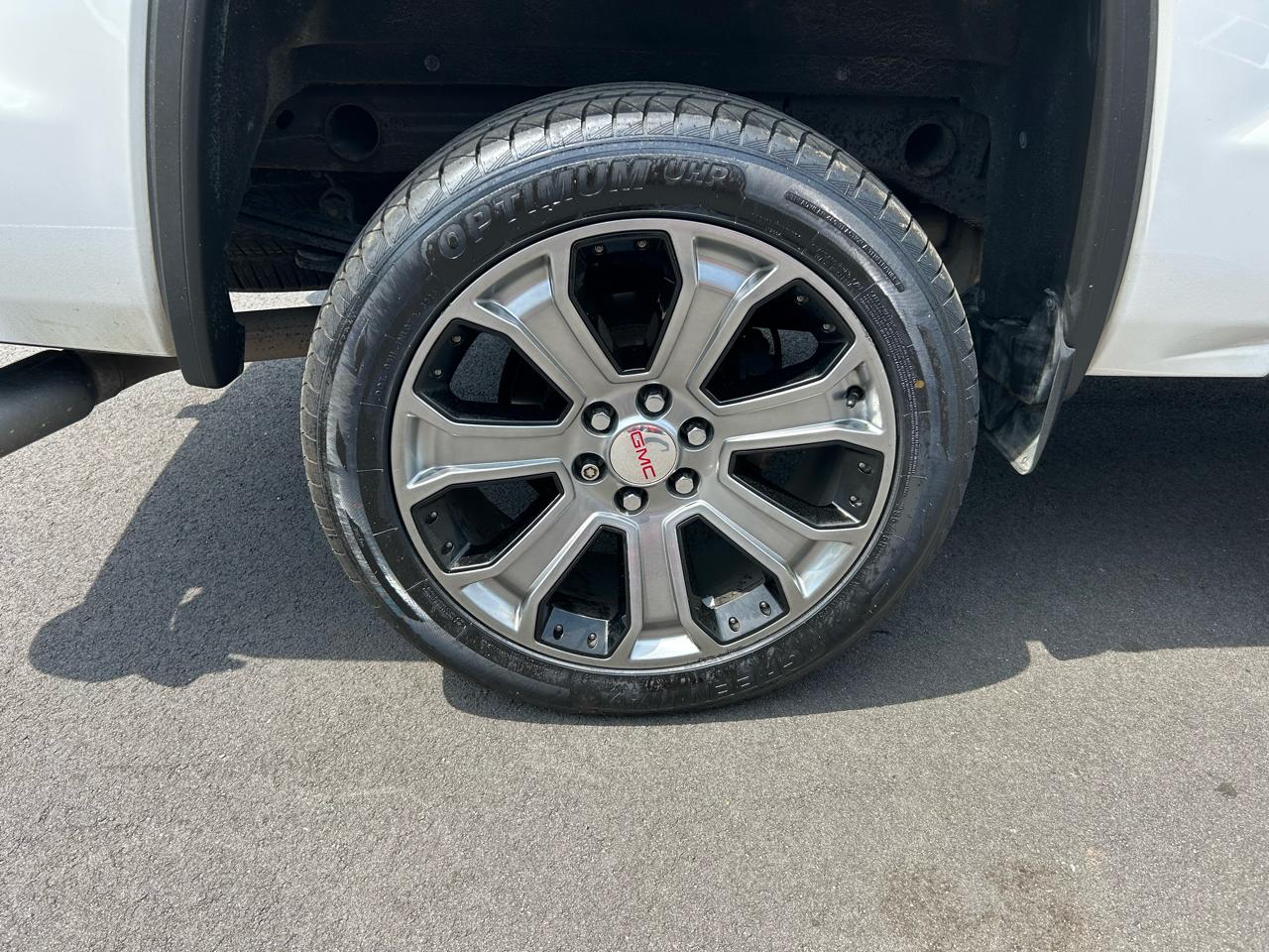 GMC Sierra 1500 Denali Crew Cab Long Box 2WD 2018