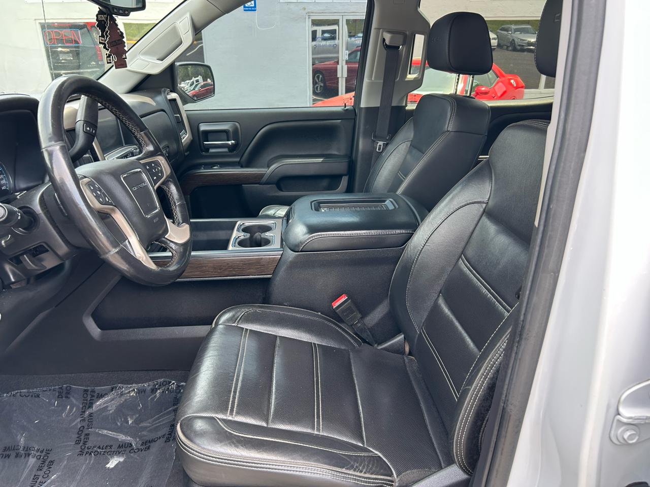 GMC Sierra 1500 Denali Crew Cab Long Box 2WD 2018