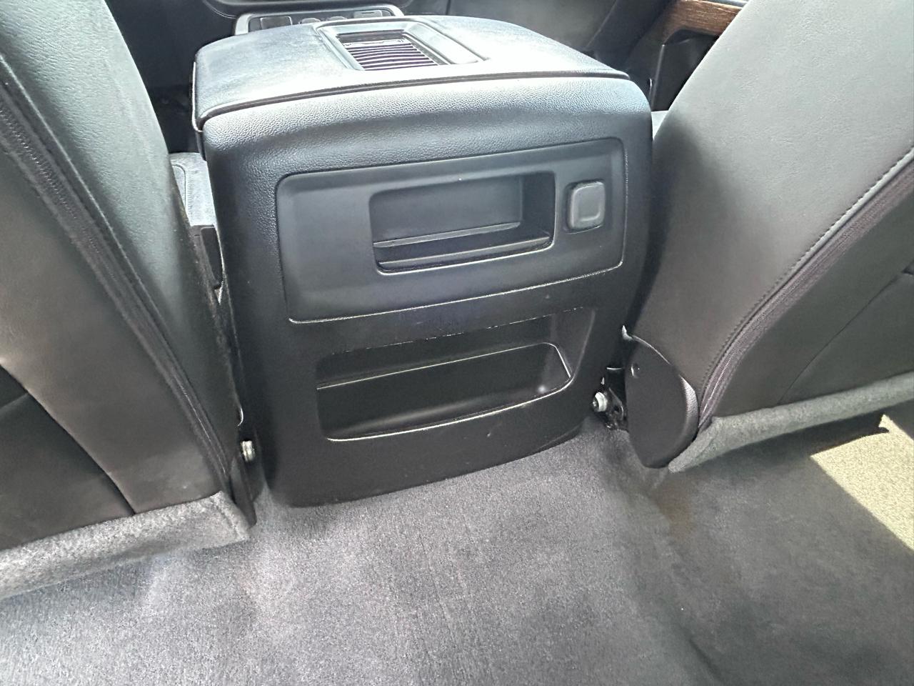 GMC Sierra 1500 Denali Crew Cab Long Box 2WD 2018