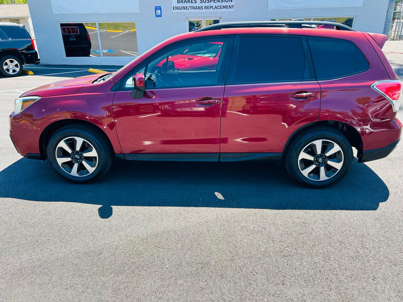 Subaru Forester 2.5i Premium PZEV CVT 2017