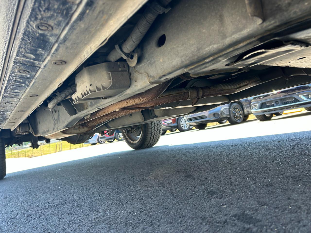 Nissan Titan SV Crew Cab 2WD 2017