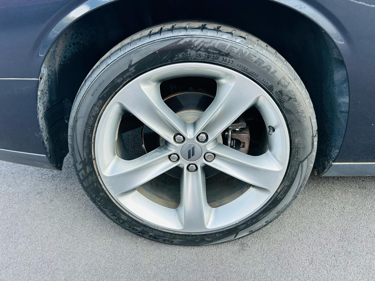 Dodge Challenger R/T Plus 2017