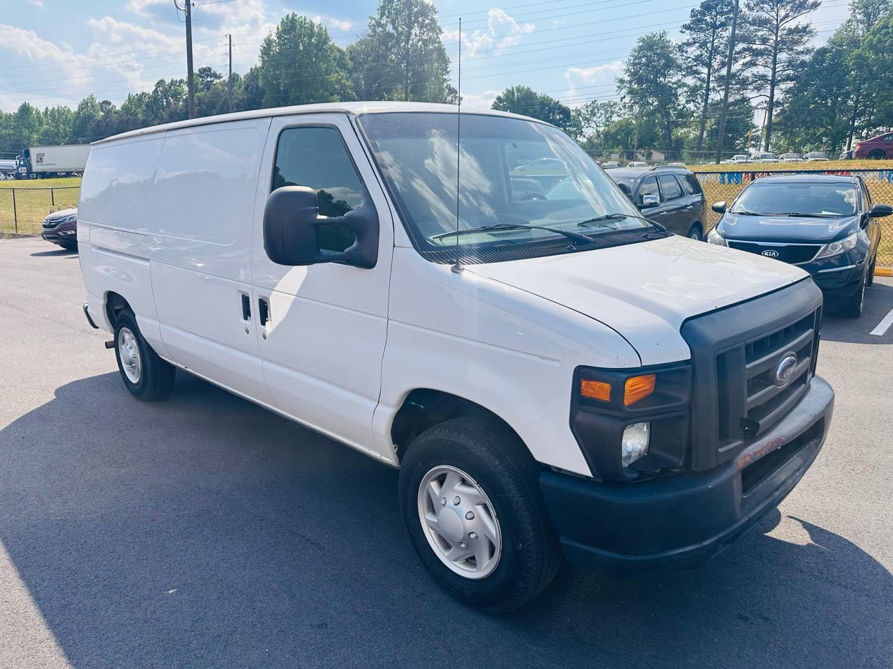 Ford Econoline E-150 2010