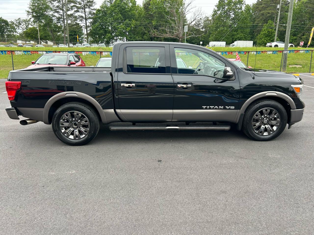 Nissan Titan Platinum Reserve Crew Cab 2WD 2019