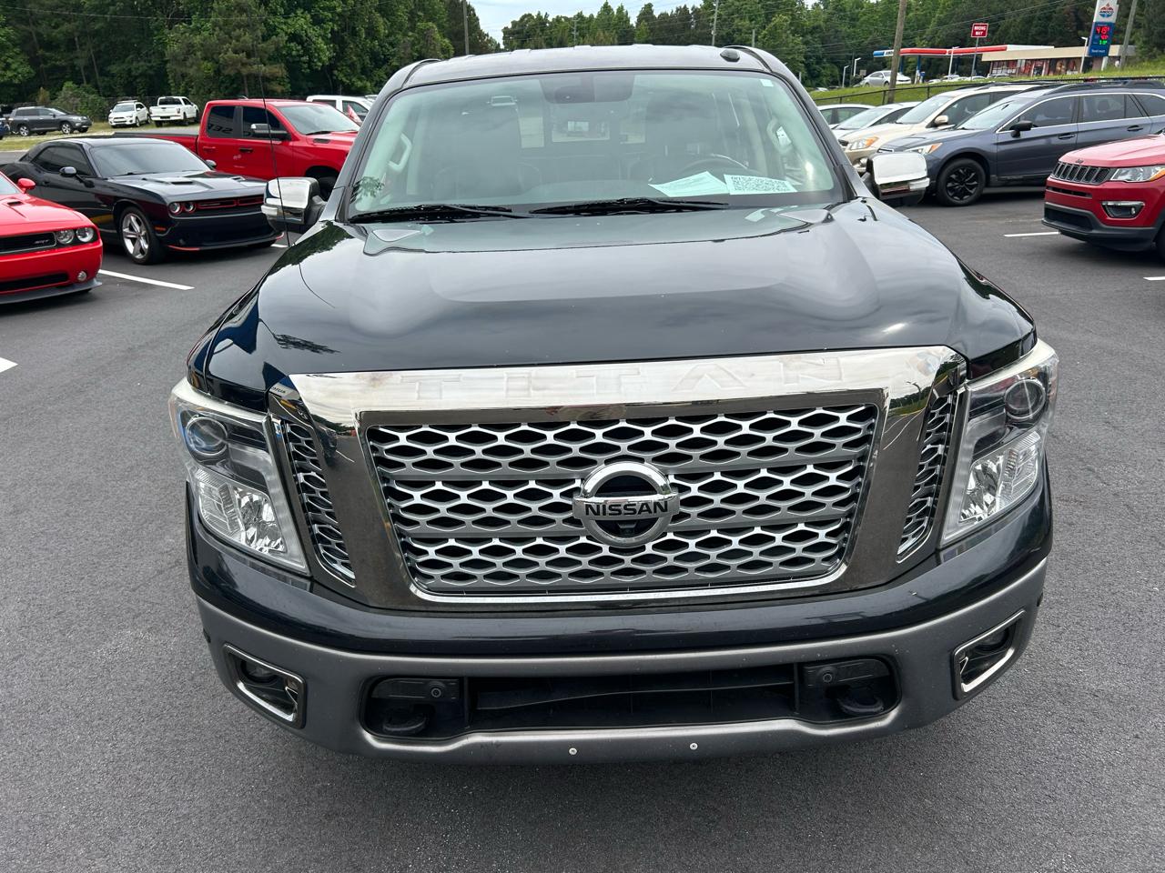 Nissan Titan Platinum Reserve Crew Cab 2WD 2019
