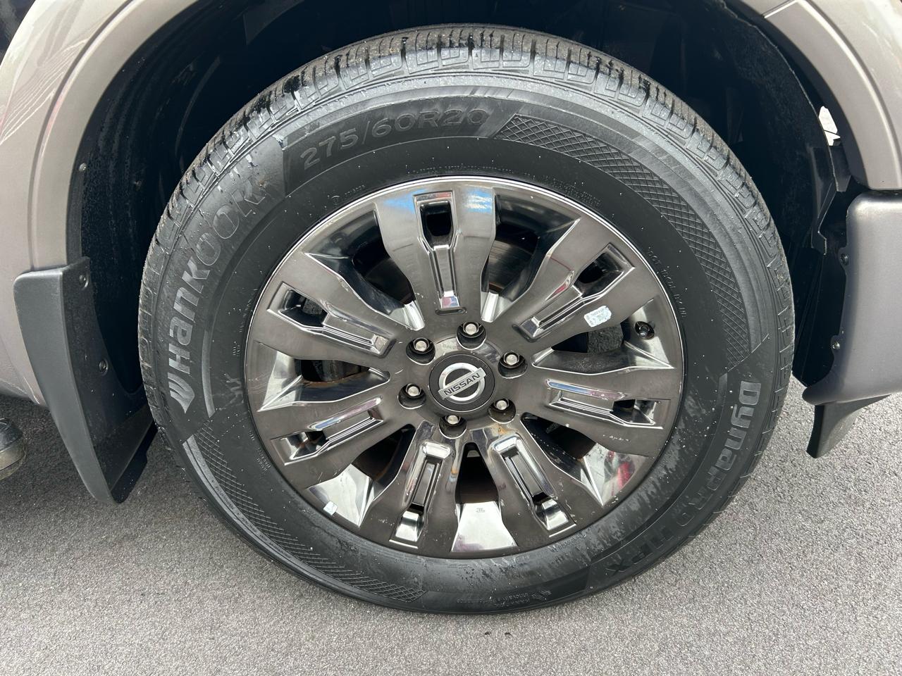 Nissan Titan Platinum Reserve Crew Cab 2WD 2019