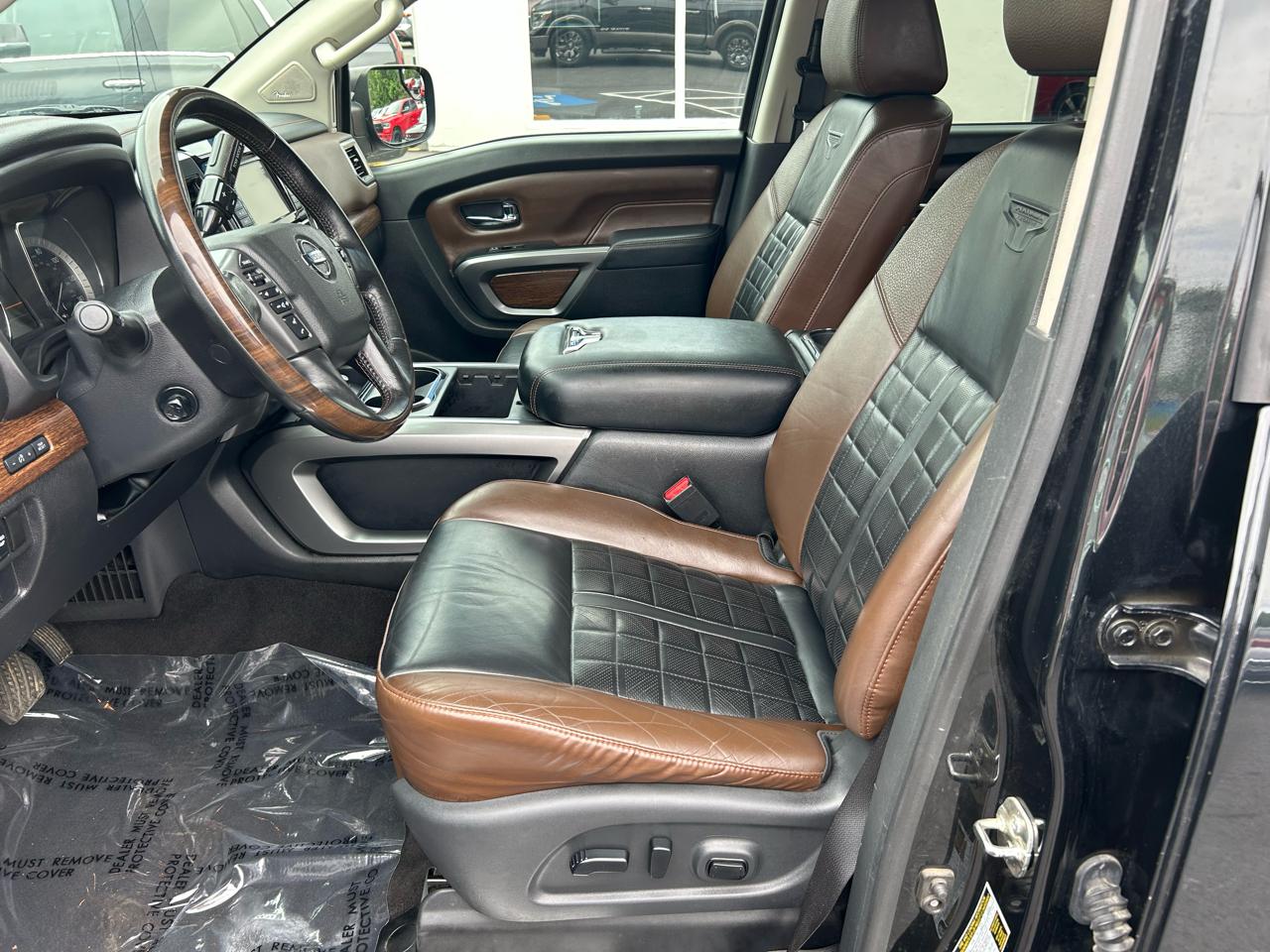 Nissan Titan Platinum Reserve Crew Cab 2WD 2019