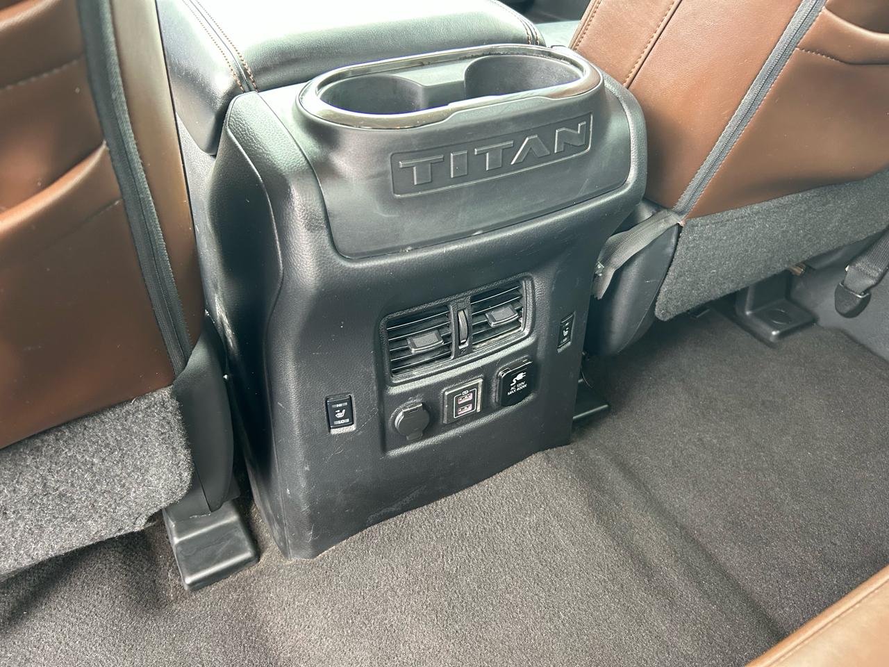 Nissan Titan Platinum Reserve Crew Cab 2WD 2019