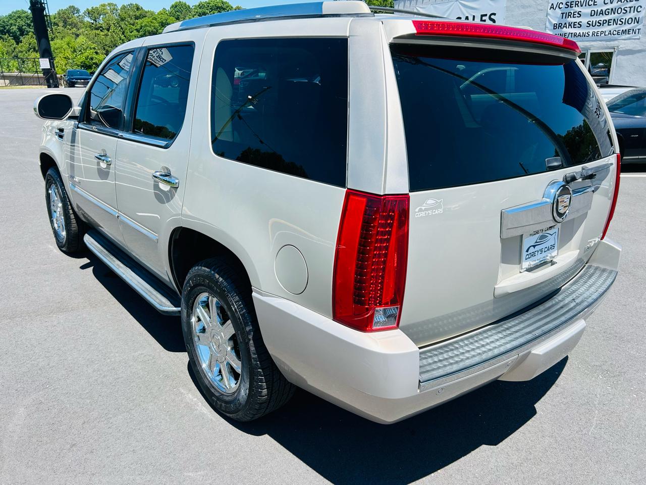 Cadillac Escalade AWD 2008