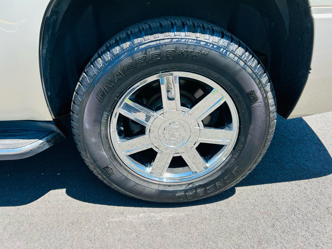 Cadillac Escalade AWD 2008