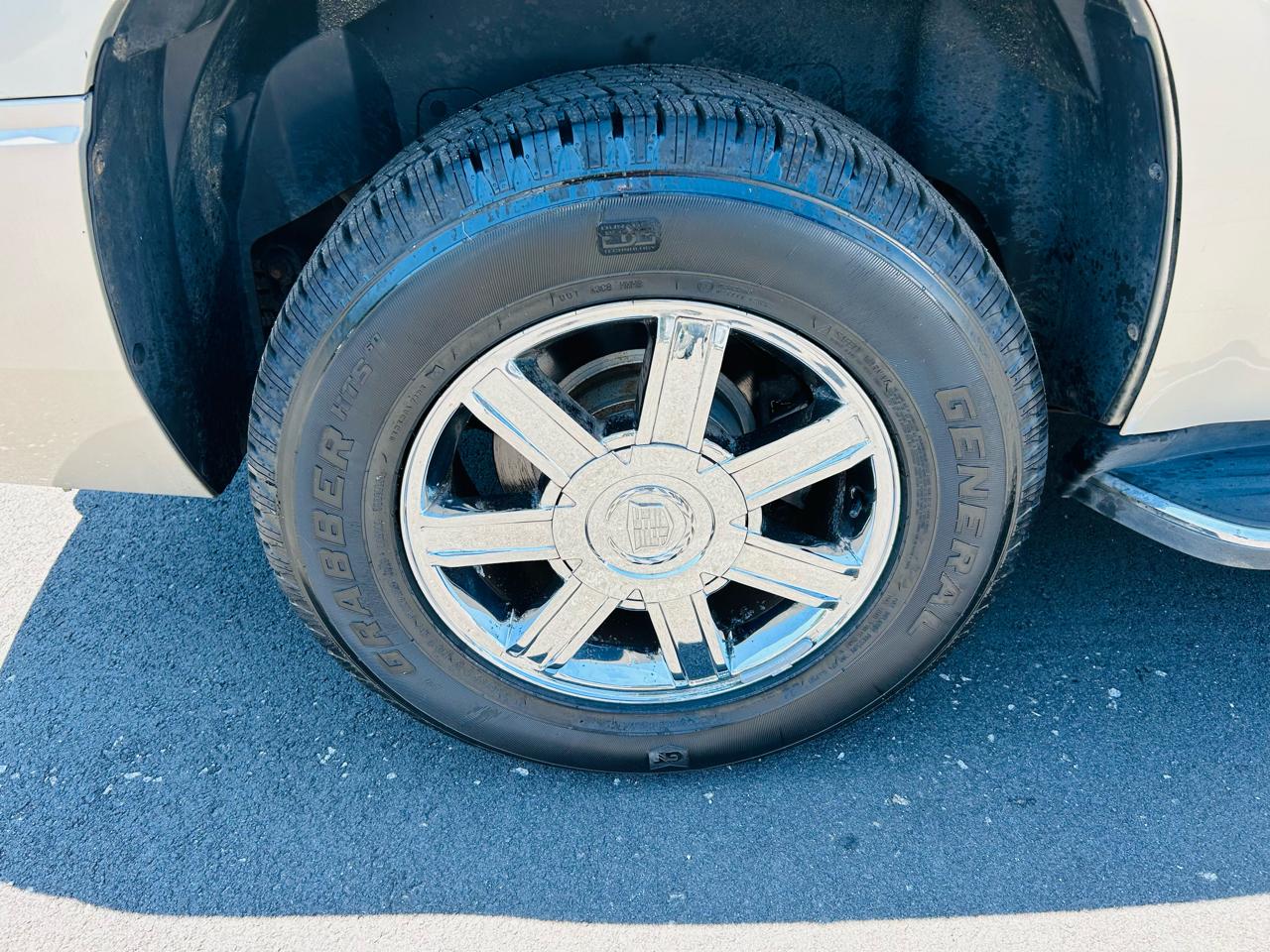 Cadillac Escalade AWD 2008