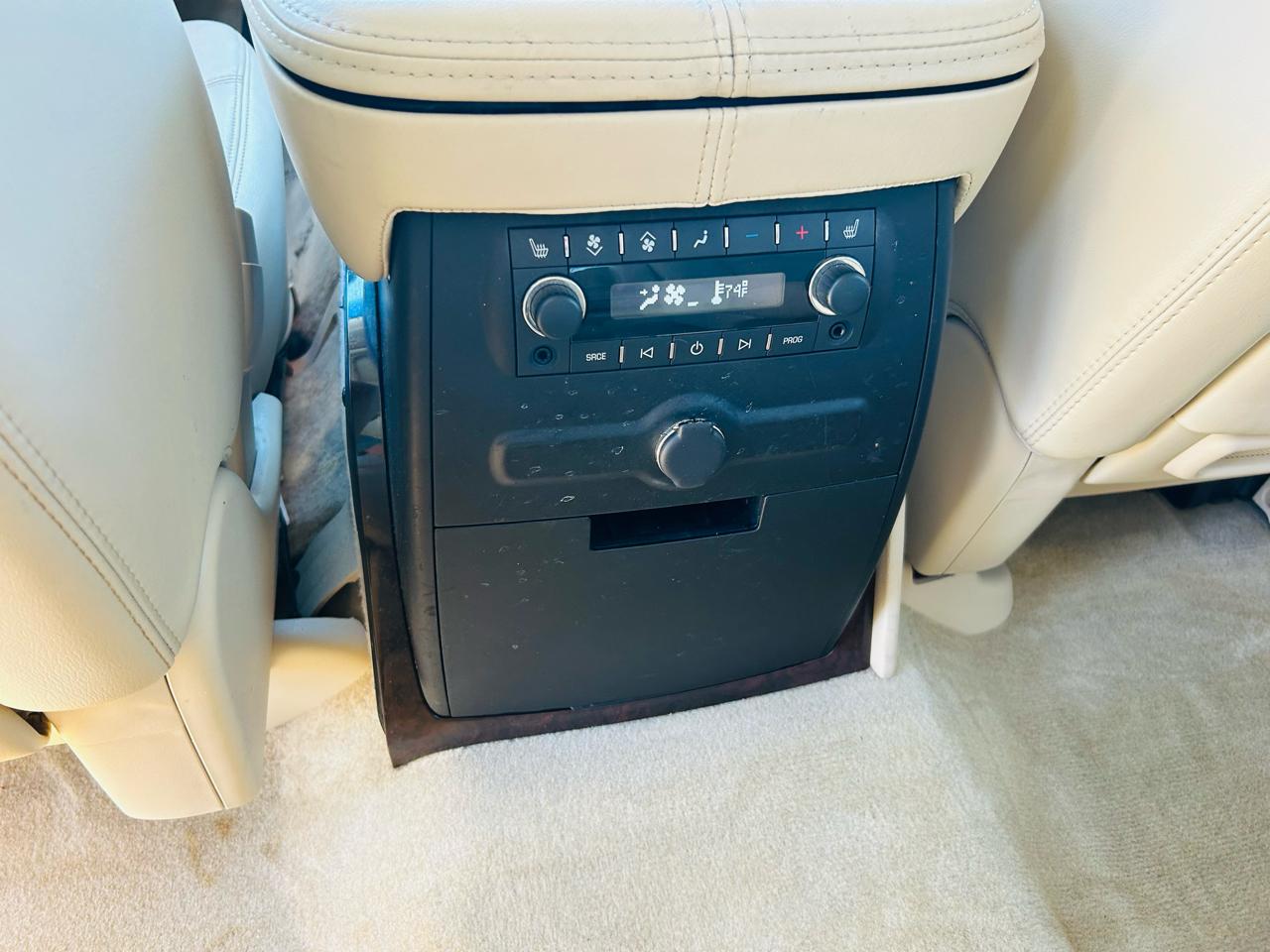 Cadillac Escalade AWD 2008