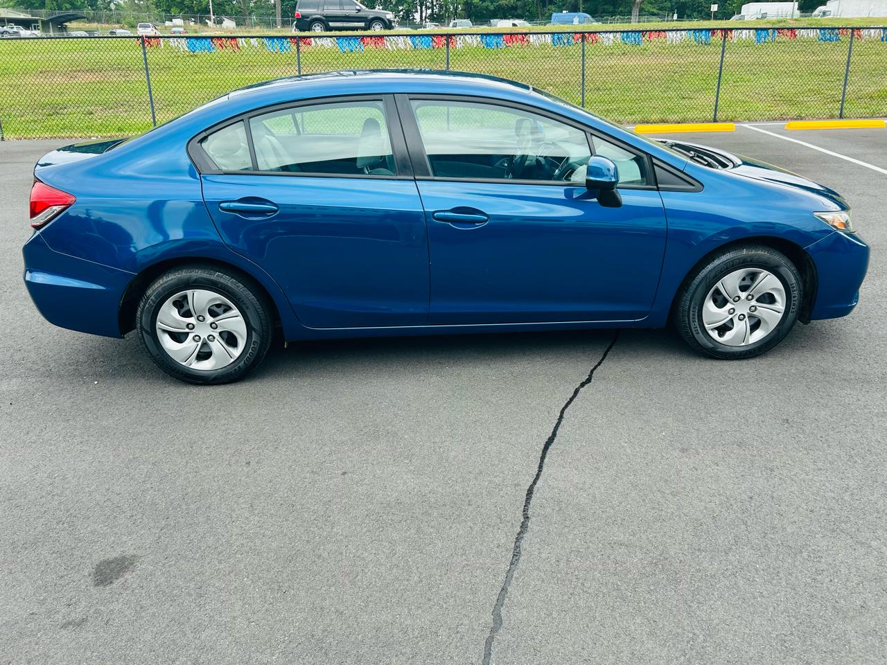 Honda Civic LX sedan 2013