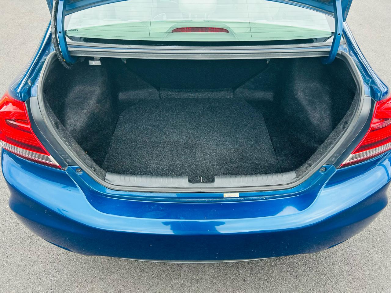 Honda Civic LX sedan 2013
