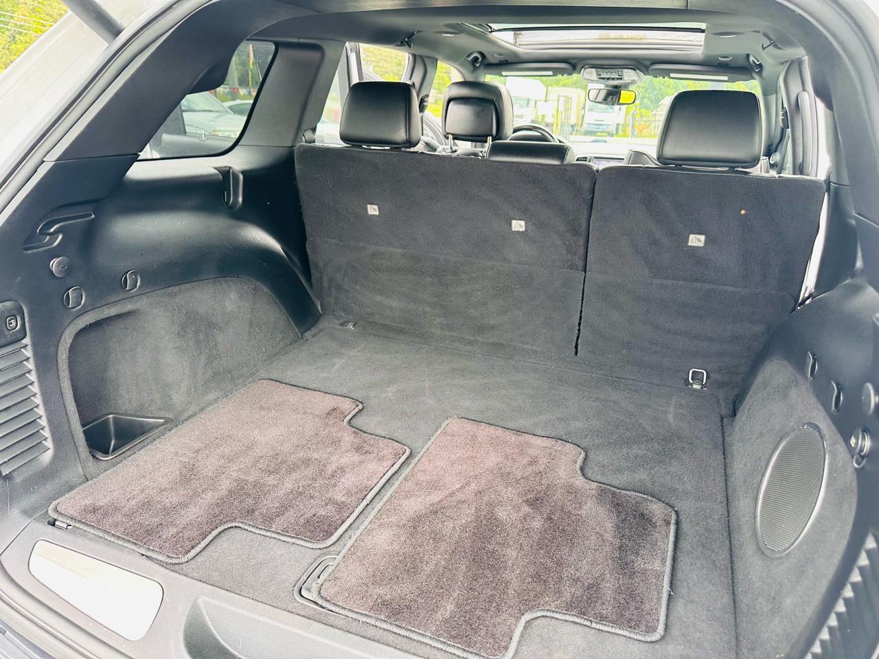 Jeep Grand Cherokee Overland 4WD 2018