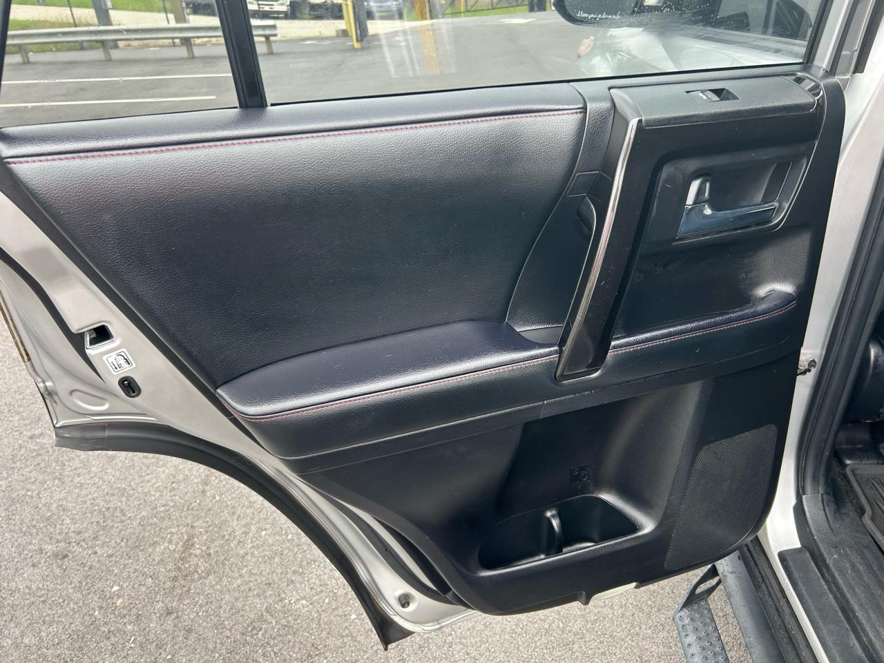 Toyota 4Runner  2021