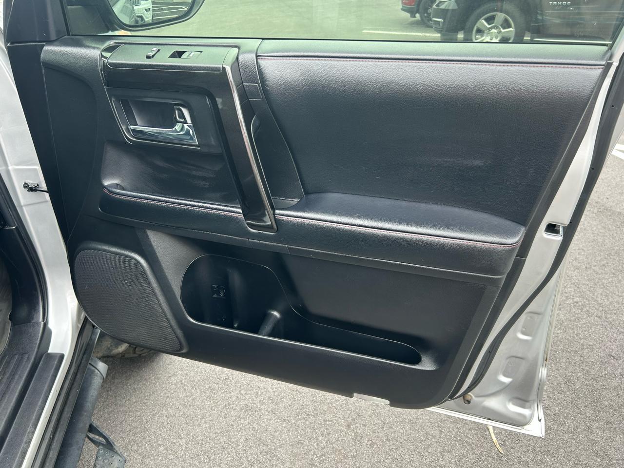 Toyota 4Runner  2021