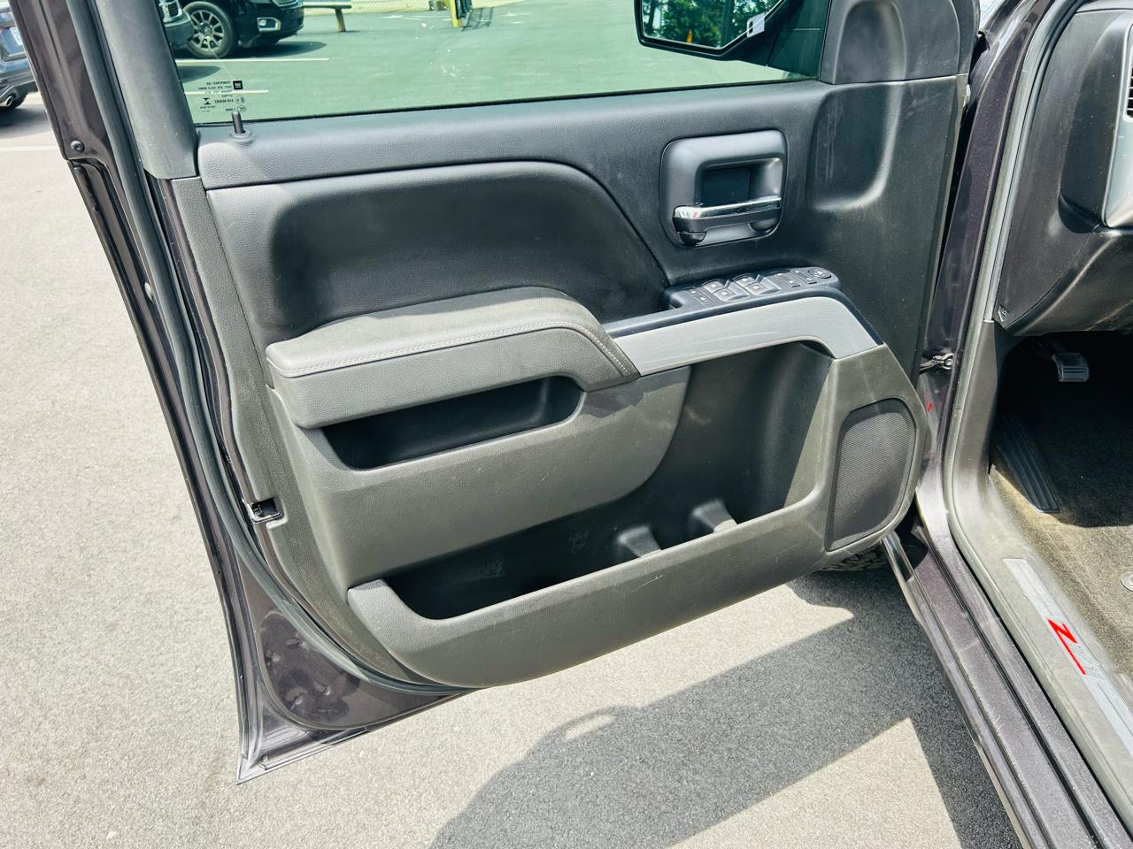 Chevrolet Silverado 1500 LT Crew Cab 2WD 2015