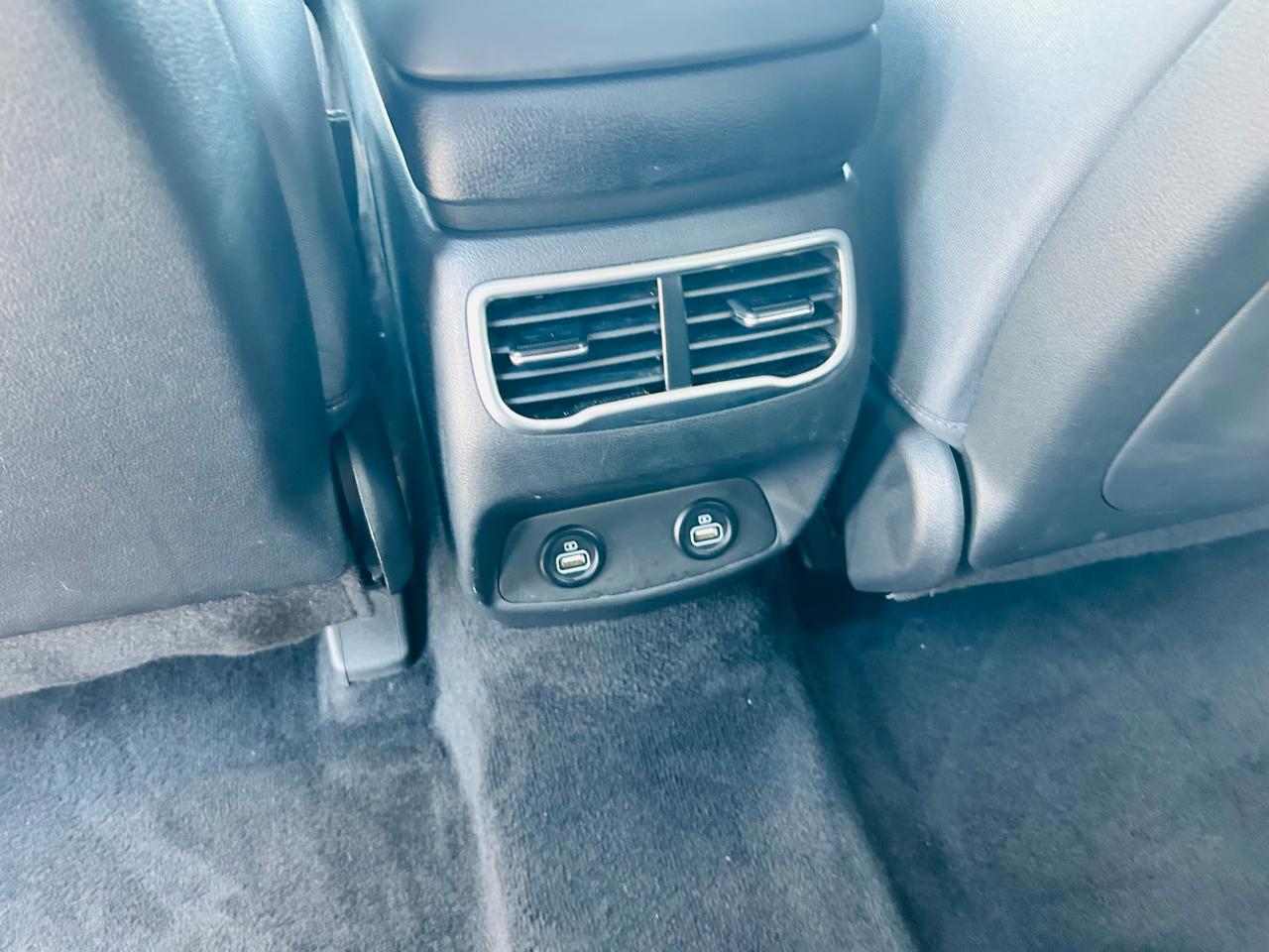 Hyundai Santa Fe SEL AWD 2021