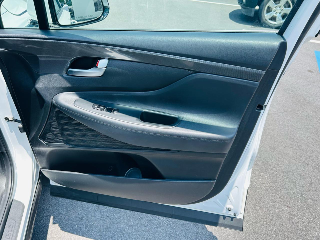 Hyundai Santa Fe SEL AWD 2021