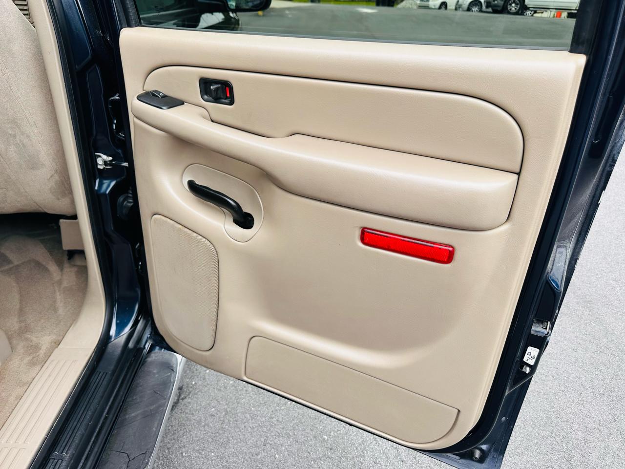 Chevrolet Avalanche 1500 4WD 2006