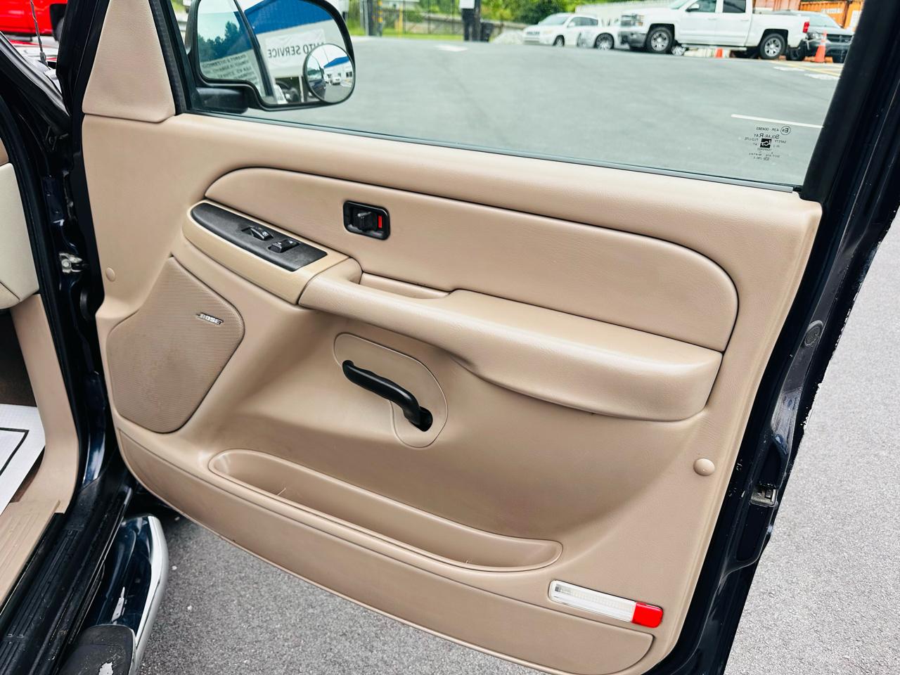 Chevrolet Avalanche 1500 4WD 2006
