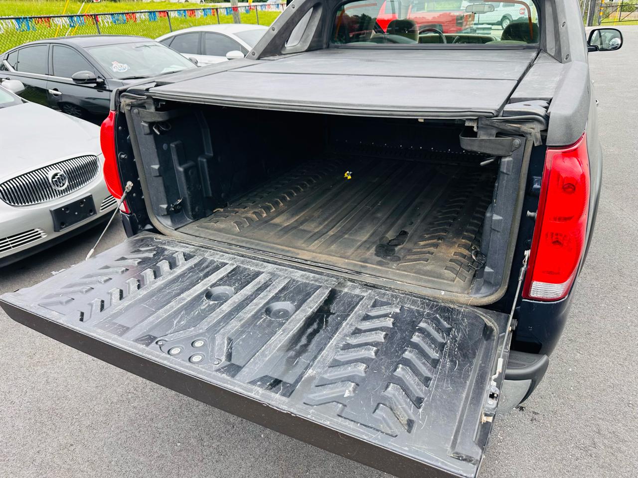 Chevrolet Avalanche 1500 4WD 2006