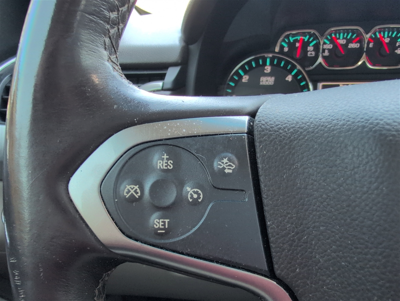 Chevrolet Tahoe  2016