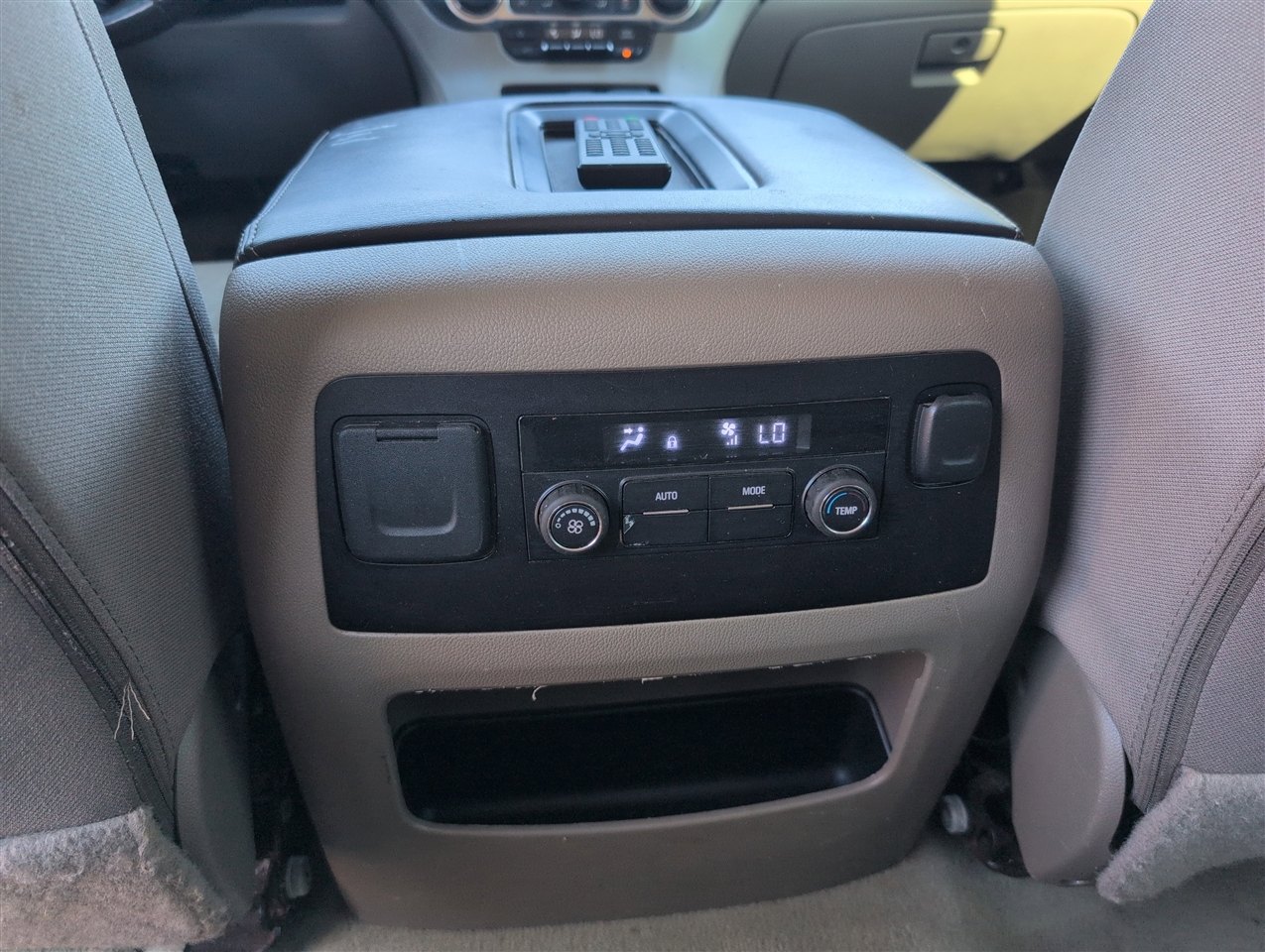 Chevrolet Tahoe  2016