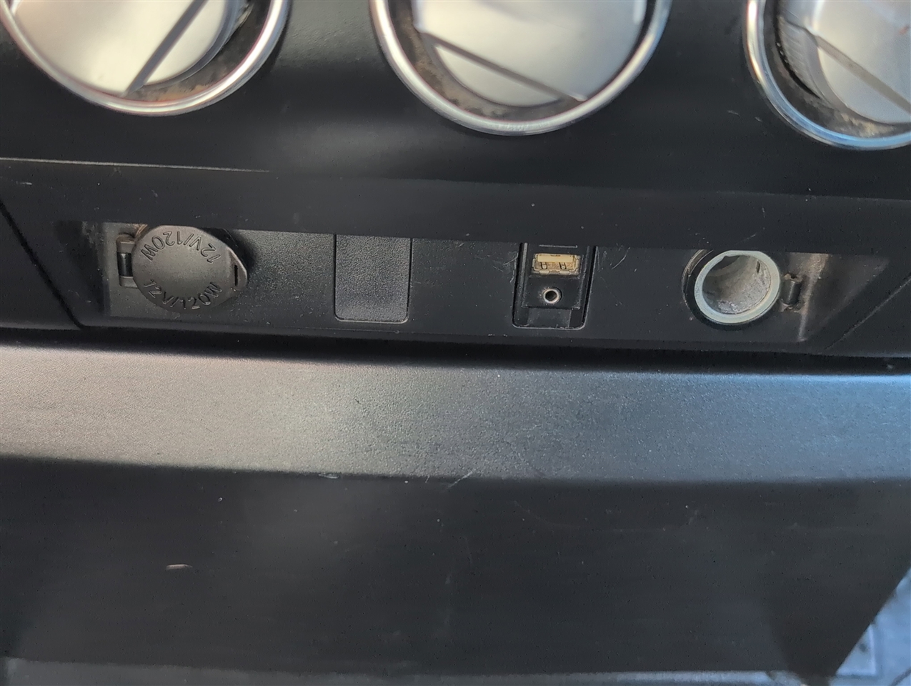 Toyota Tundra  2015 Toyota Tundra  2015