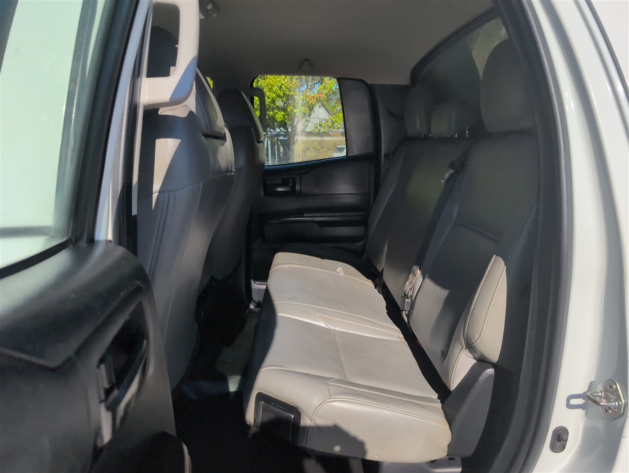 Toyota Tundra  2015 Toyota Tundra  2015