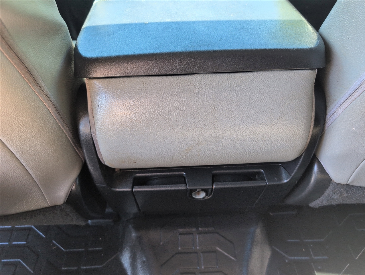 Toyota Tundra  2015 Toyota Tundra  2015