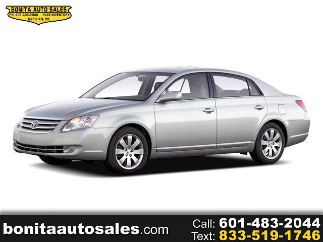Toyota Avalon  2010 Toyota Avalon  2010