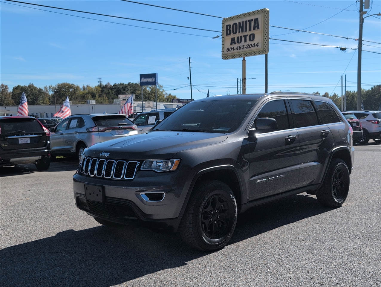 2017 Jeep Grand Cherokee Laredo E's photo