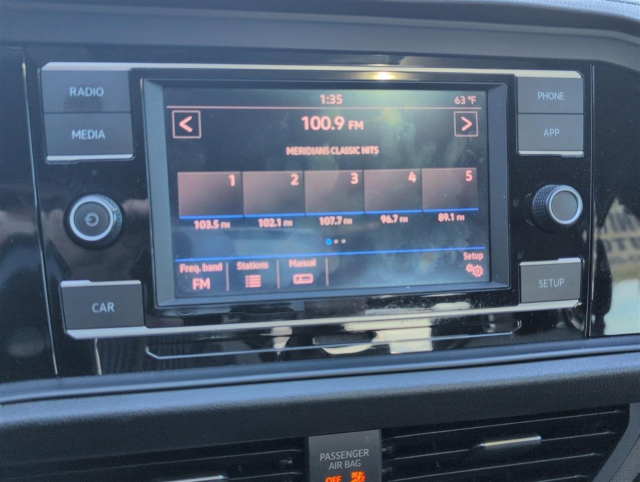 Volkswagen Jetta  2019