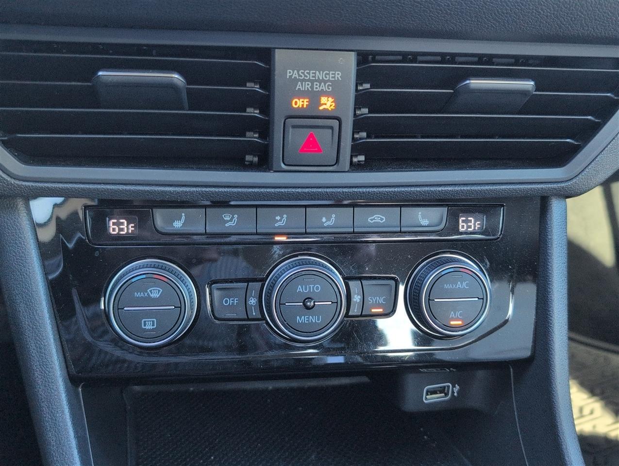 Volkswagen Jetta  2019