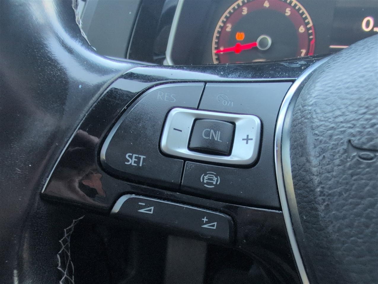 Volkswagen Jetta  2019