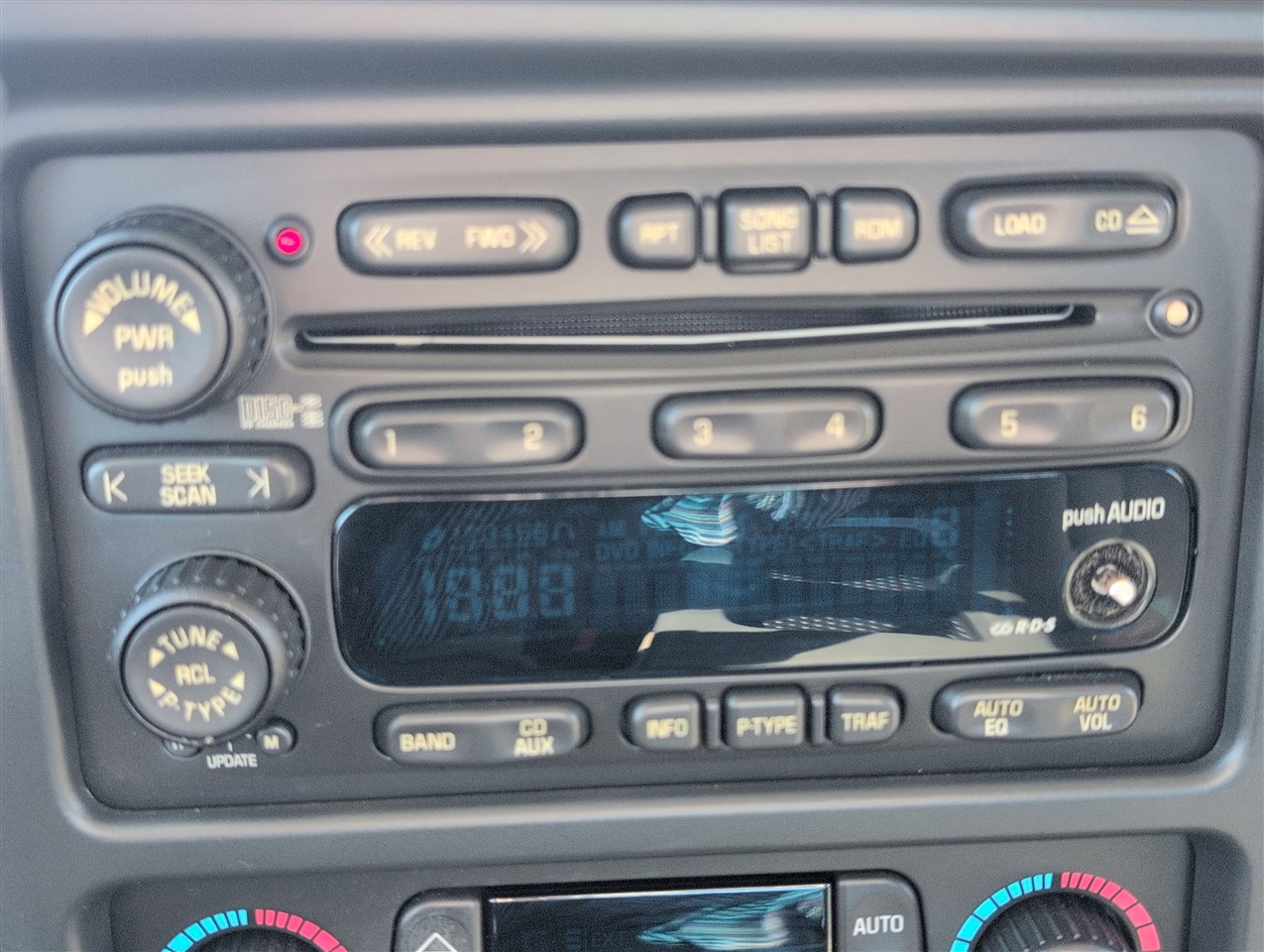 Chevrolet Avalanche  2003