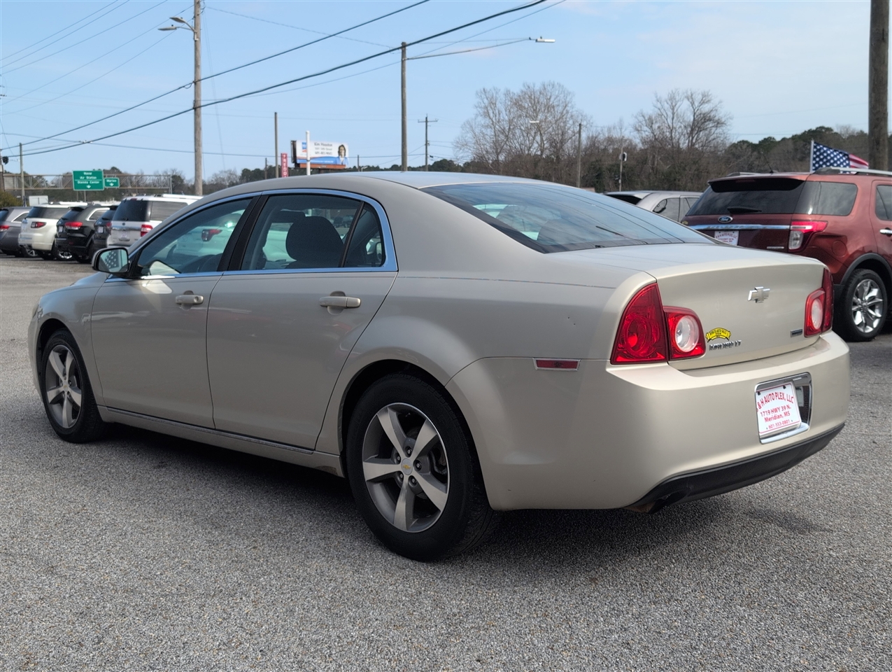 Chevrolet Malibu  2011