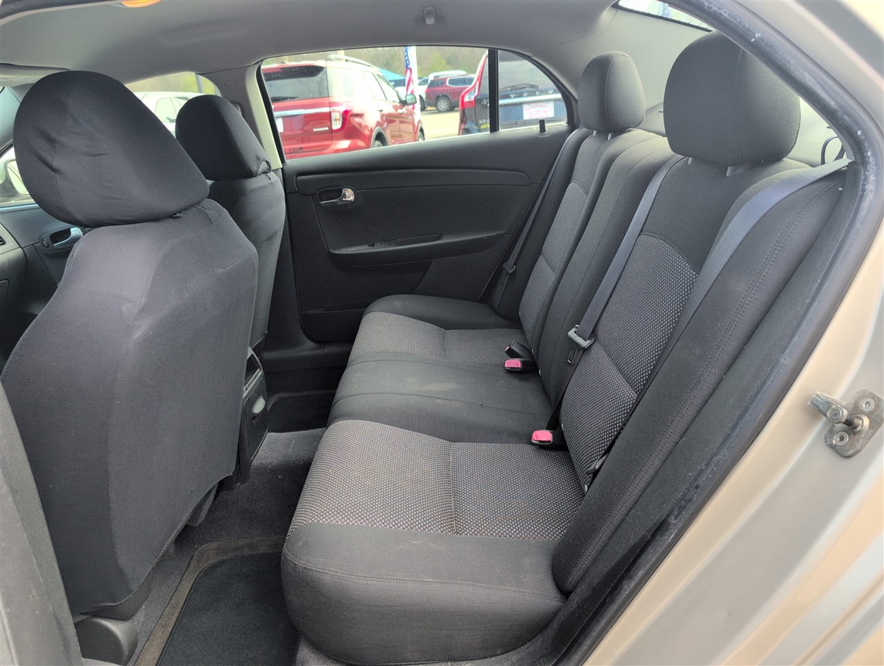 Chevrolet Malibu  2011