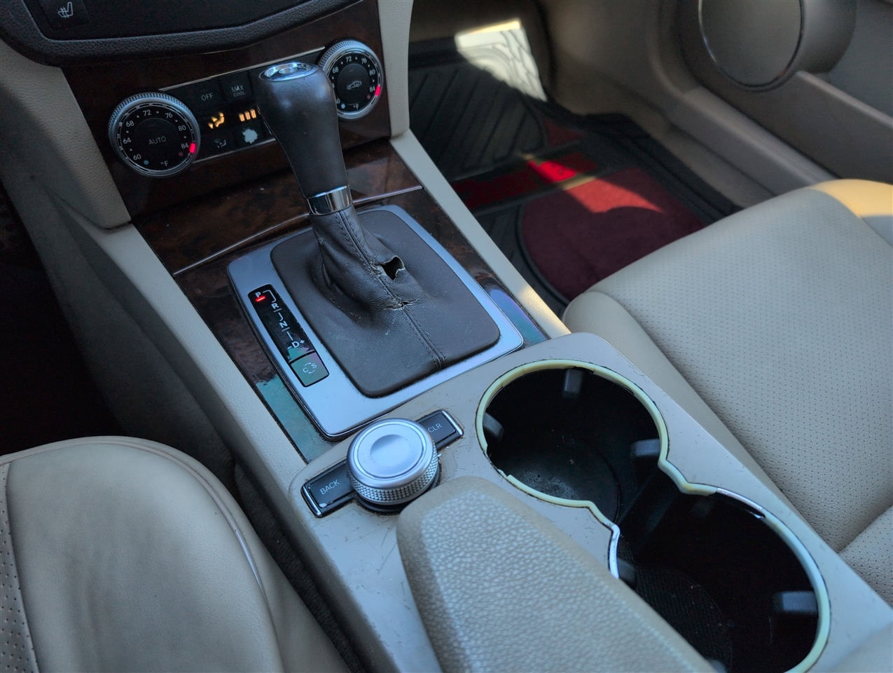 Mercedes-Benz C-Class  2009