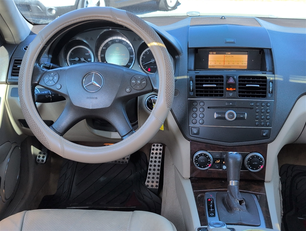 Mercedes-Benz C-Class  2009