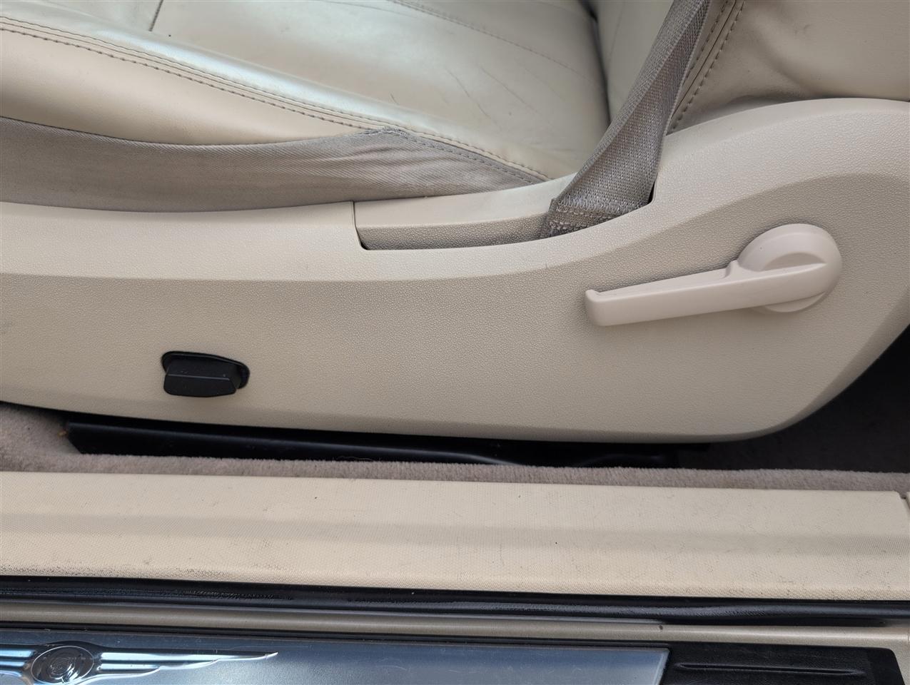 Chrysler Sebring  2010