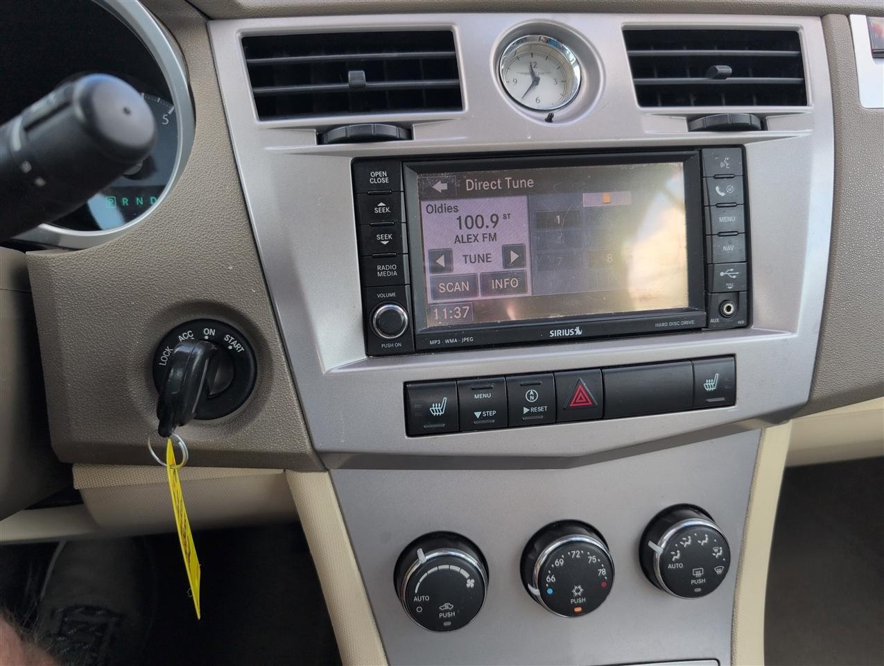 Chrysler Sebring  2010